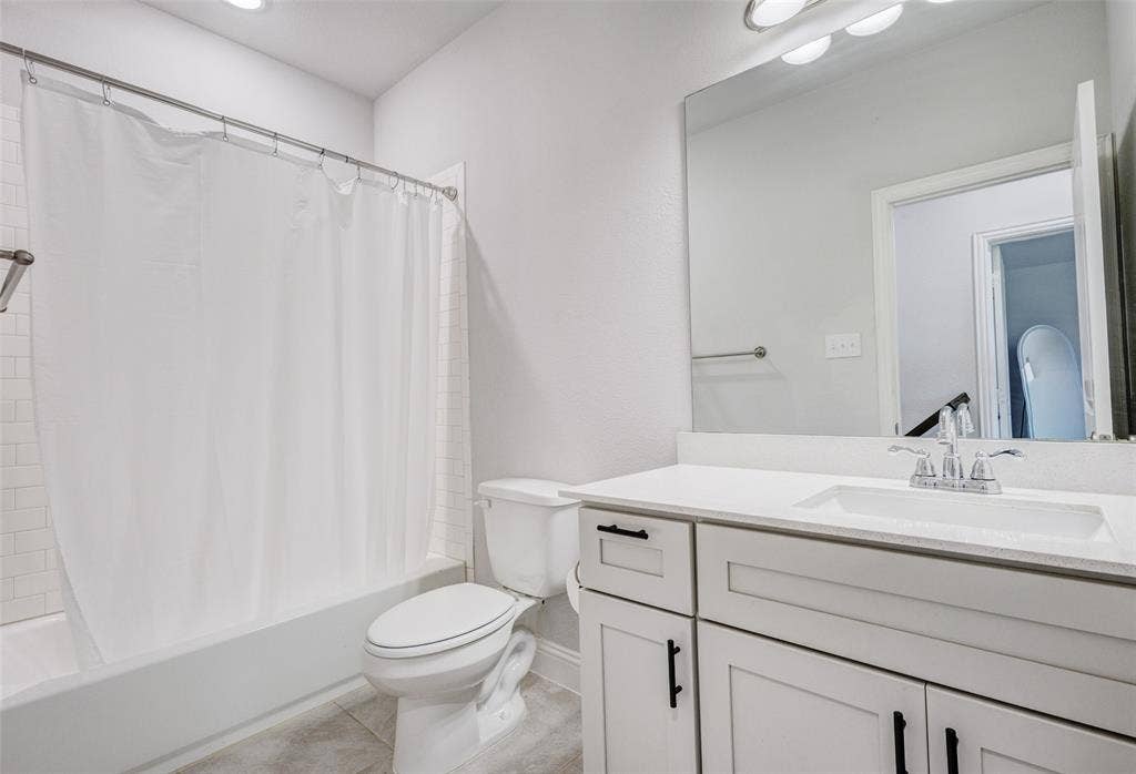 117 Tortugas Drive, Allen, TX 75002 117 Tortugas Drive, Allen, TX 75002