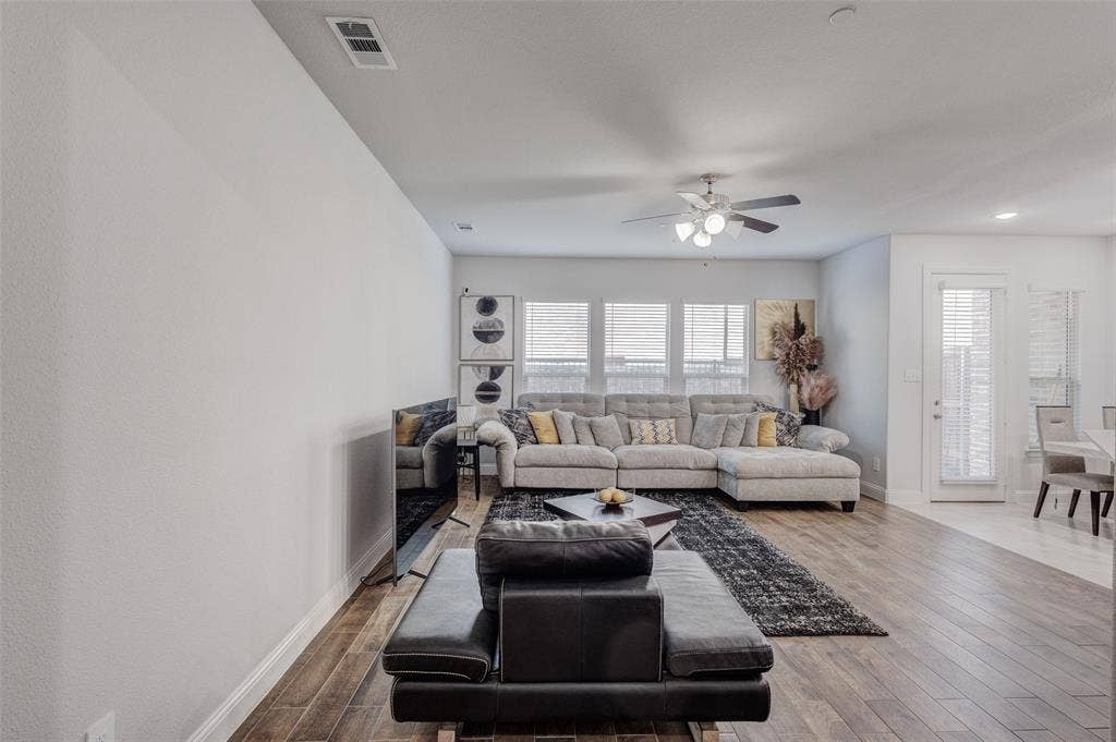 117 Tortugas Drive, Allen, TX 75002 117 Tortugas Drive, Allen, TX 75002