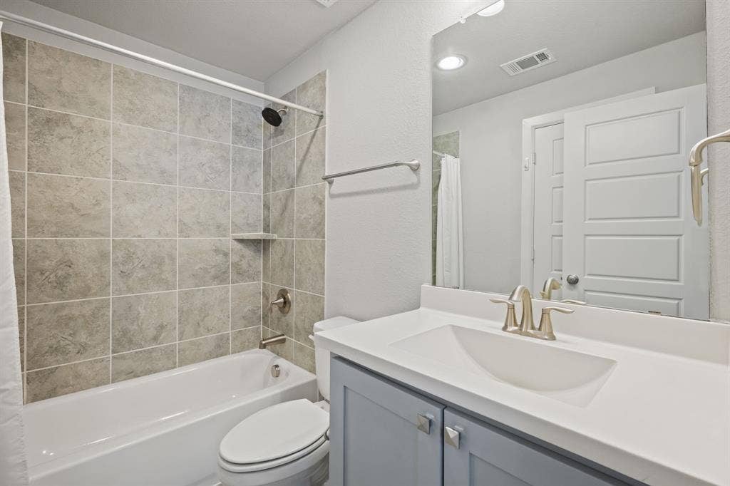 5416 Hennessey Road, Richardson, TX 75082 5416 Hennessey Road, Richardson, TX 75082