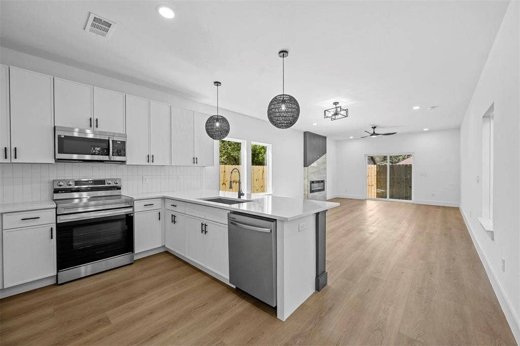 2315 Starks Avenue, Dallas, TX 75215 2315 Starks Avenue, Dallas, TX 75215