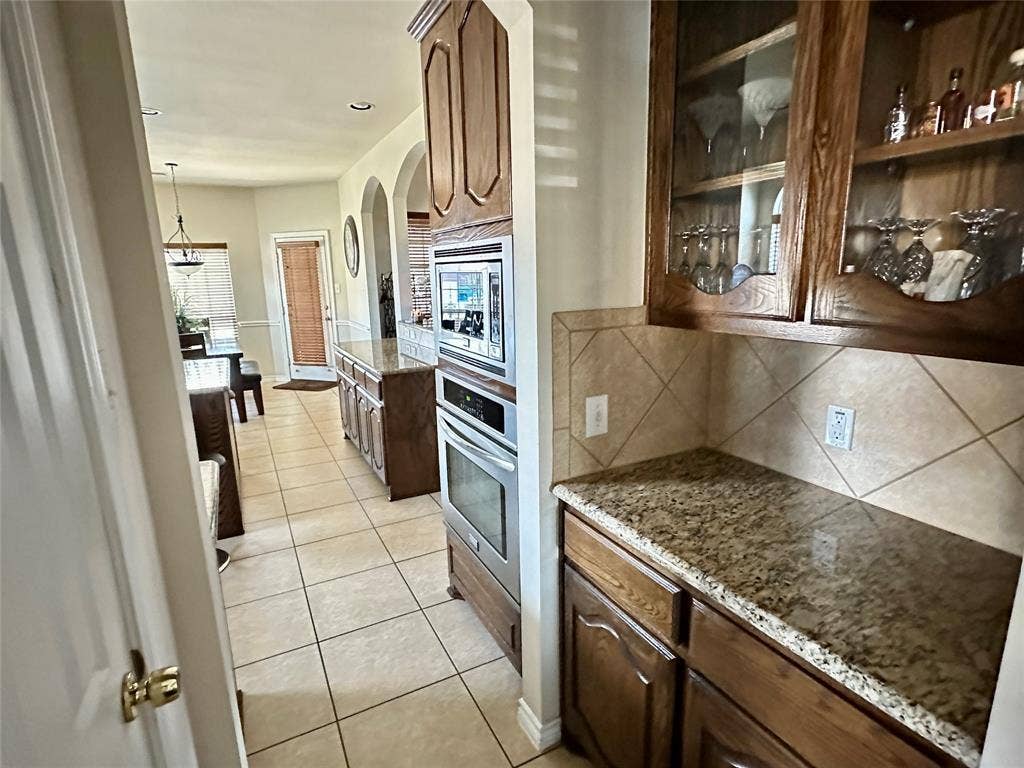 715 Clement Drive, Cedar Hill, TX 75104 715 Clement Drive, Cedar Hill, TX 75104
