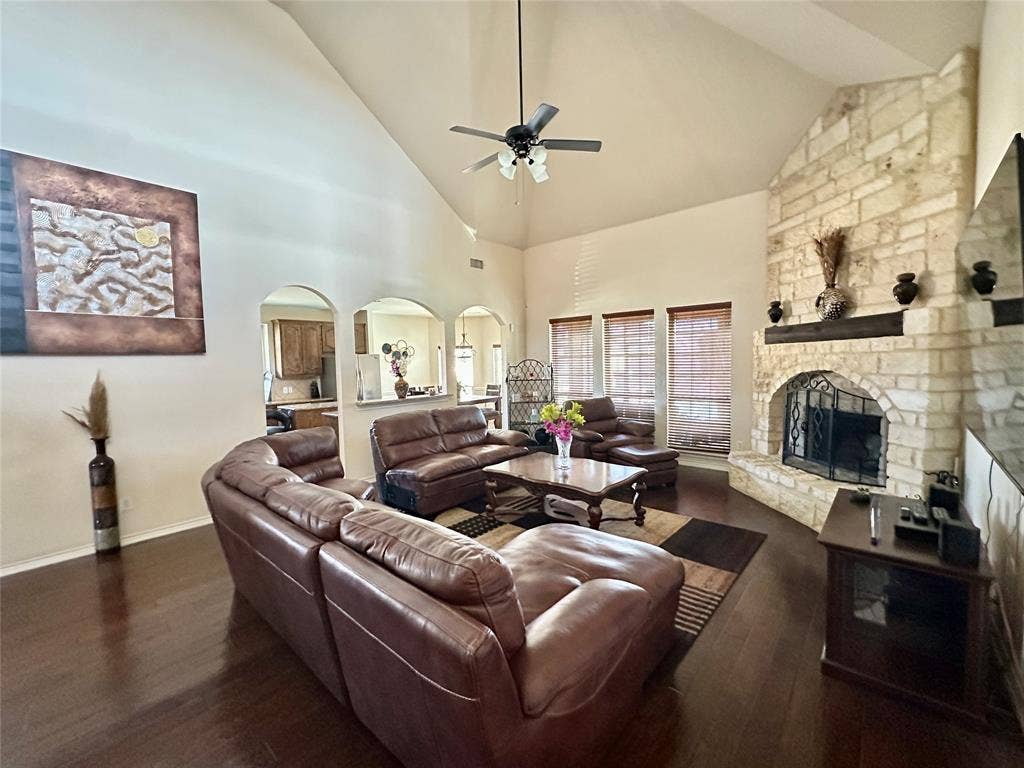 715 Clement Drive, Cedar Hill, TX 75104 715 Clement Drive, Cedar Hill, TX 75104