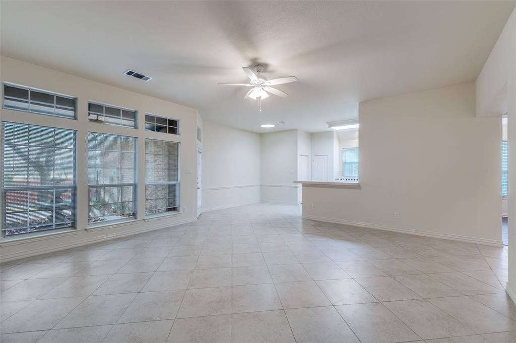 6613 Lynch Lane, Garland, TX 75044 Wall of windows with view of backyard