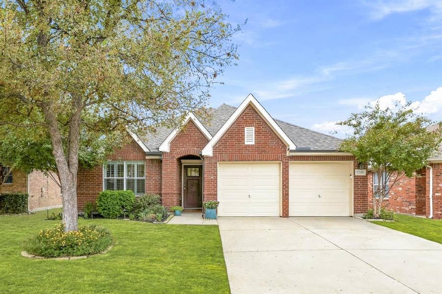 Property photo for 2709 Lumina Drive, Little Elm, TX