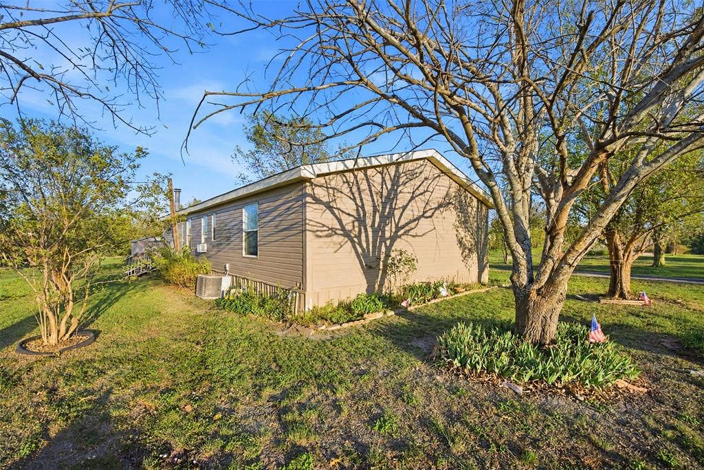 103 Ellis Street, Bardwell, TX 75101 103 Ellis Street, Bardwell, TX 75101
