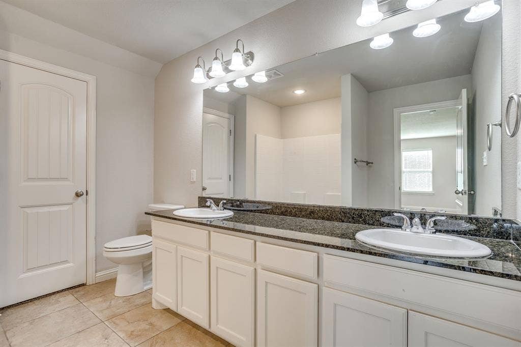3002 Weave Court, Granbury, TX 76049 3002 Weave Court, Granbury, TX 76049