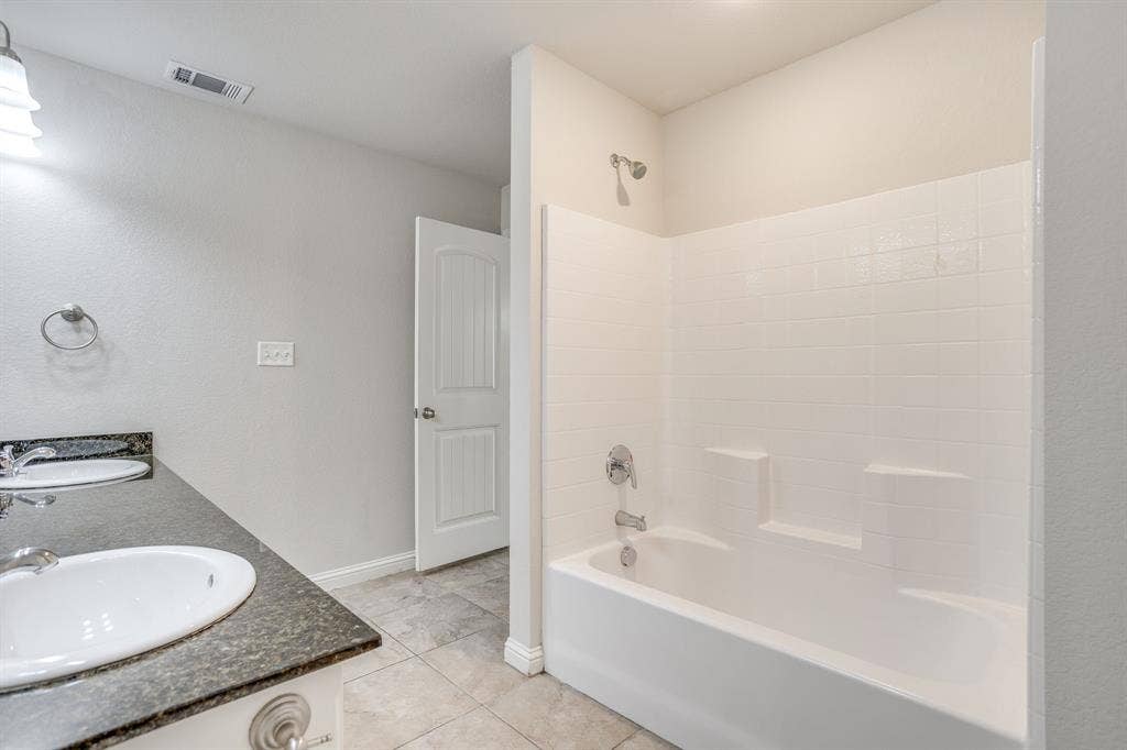 3002 Weave Court, Granbury, TX 76049 3002 Weave Court, Granbury, TX 76049