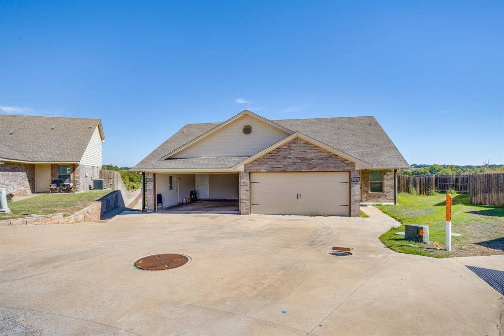 3002 Weave Court, Granbury, TX 76049 3002 Weave Court, Granbury, TX 76049