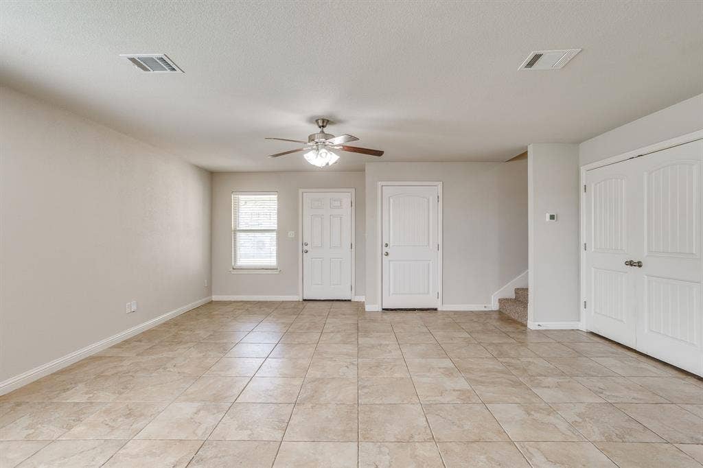 3002 Weave Court, Granbury, TX 76049 3002 Weave Court, Granbury, TX 76049