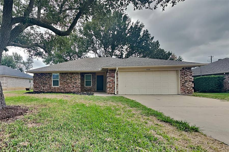 Property photo for 555 Meadowbrook Drive, Burleson, TX