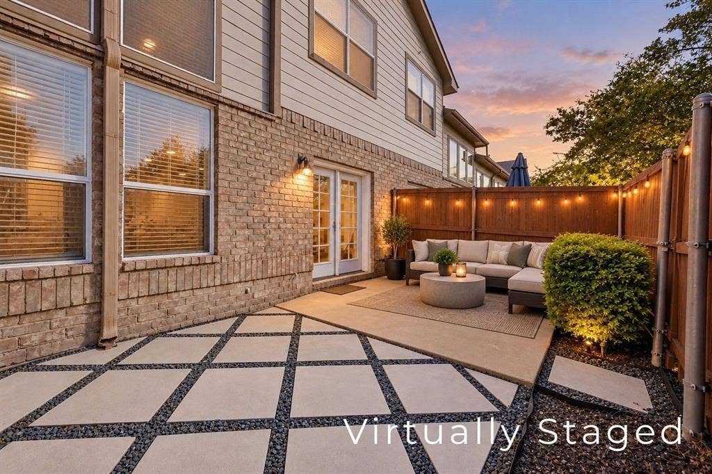 916 Avondale Lane, Plano, TX 75025 916 Avondale Lane, Plano, TX 75025