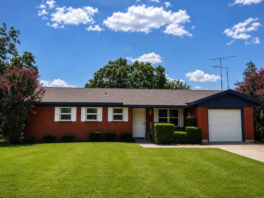 Property photo for 156 George Scott Street, Cross Plains, TX