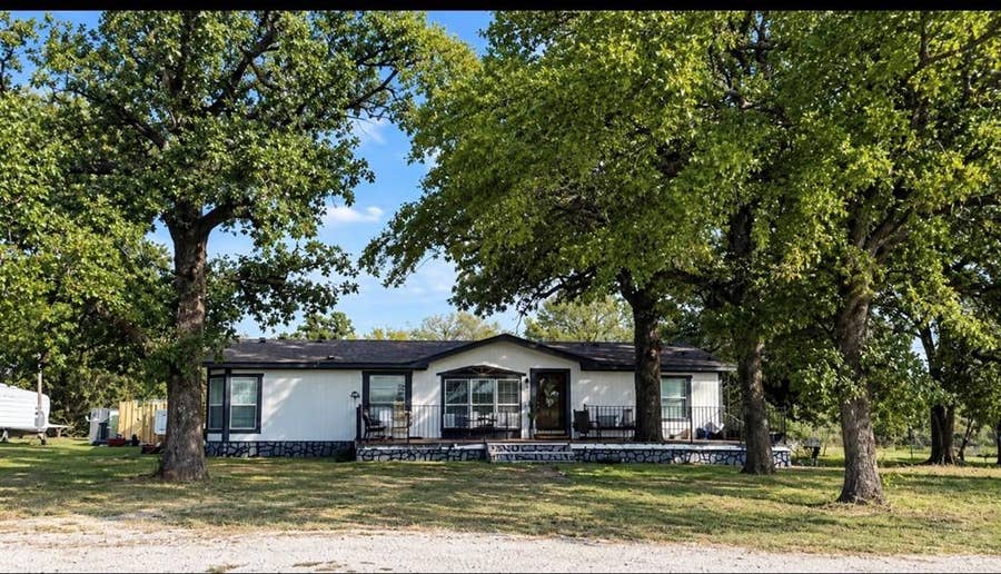 Property photo for 4494 Fm 1810, Chico, TX