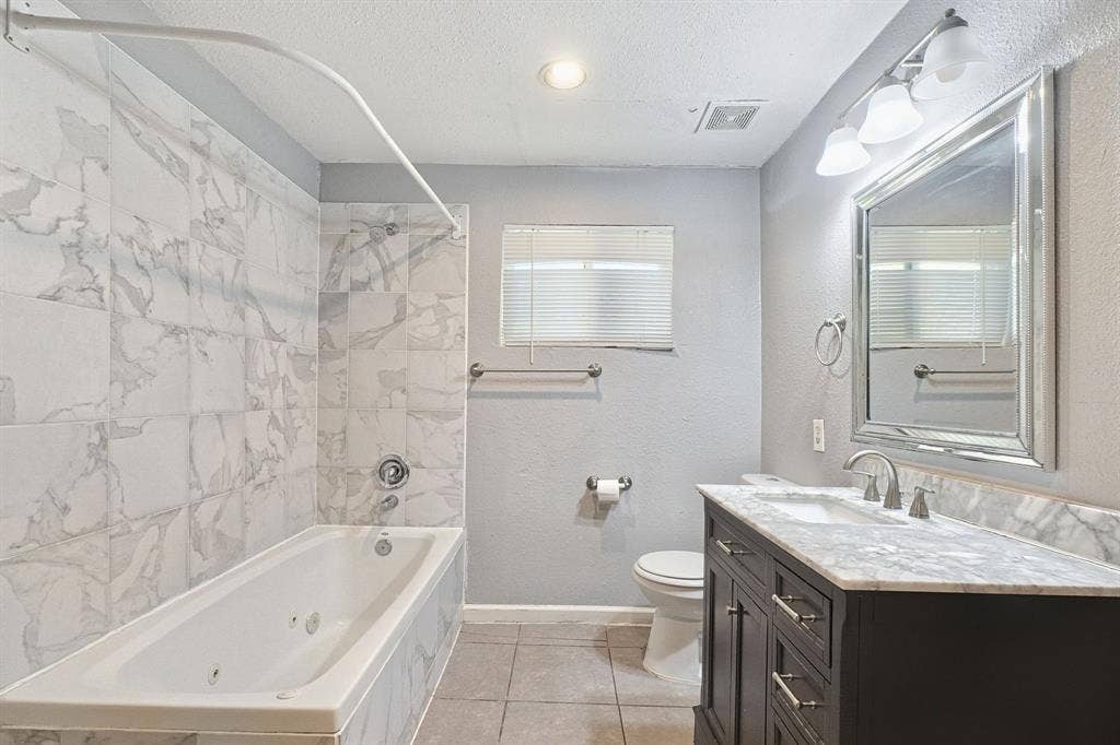 2502 Costa Mesa Drive, Dallas, TX 75228