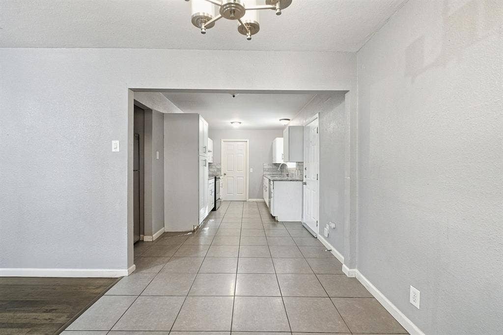 2502 Costa Mesa Drive, Dallas, TX 75228