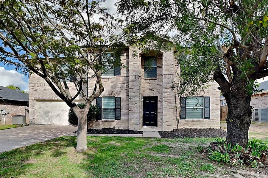 Property photo for 307 Meadow Ridge Drive, Burleson, TX