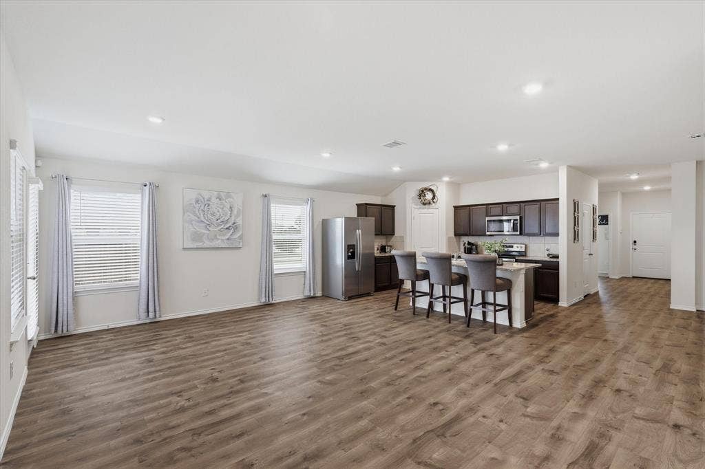 2267 Vance Drive, Forney, TX 75126 2267 Vance Drive, Forney, TX 75126