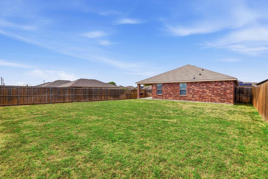 2267 Vance Drive, Forney, TX 75126 2267 Vance Drive, Forney, TX 75126