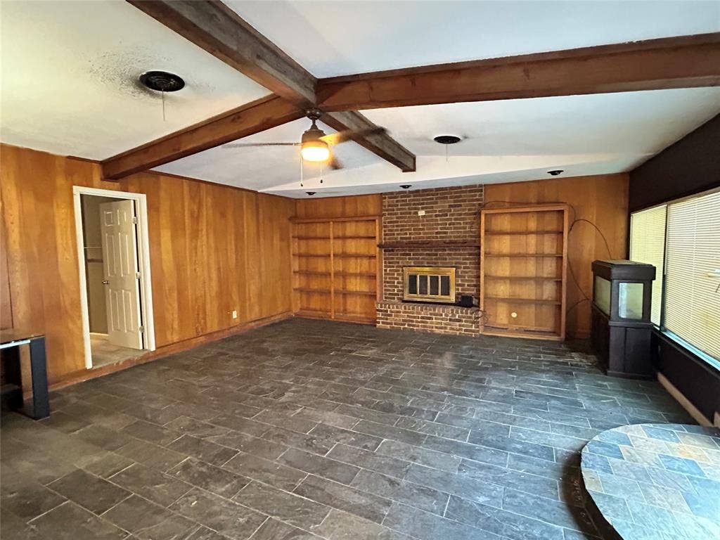 8427 Honeysuckle Lane, Dallas, TX 75241 8427 Honeysuckle Lane, Dallas, TX 75241