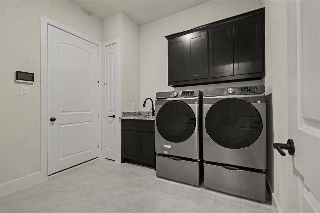 1135 Willow Lake Drive, DeSoto, TX 75115 1135 Willow Lake Drive, DeSoto, TX 75115