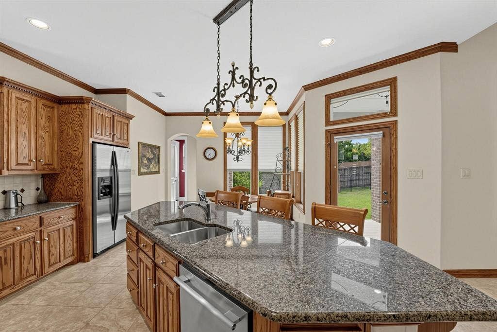 210 Black Walnut Drive, Garland, TX 75044 210 Black Walnut Drive, Garland, TX 75044