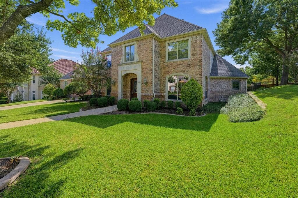 210 Black Walnut Drive, Garland, TX 75044 210 Black Walnut Drive, Garland, TX 75044