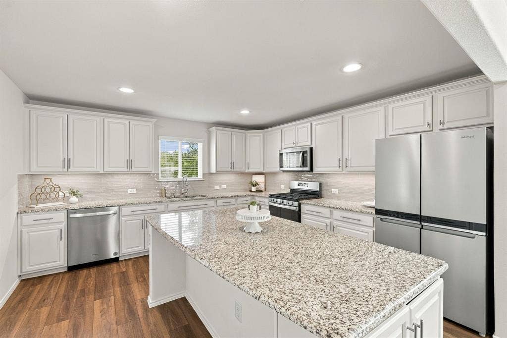 9116 Water Willow Way, McKinney, TX 75071 9116 Water Willow Way, McKinney, TX 75071