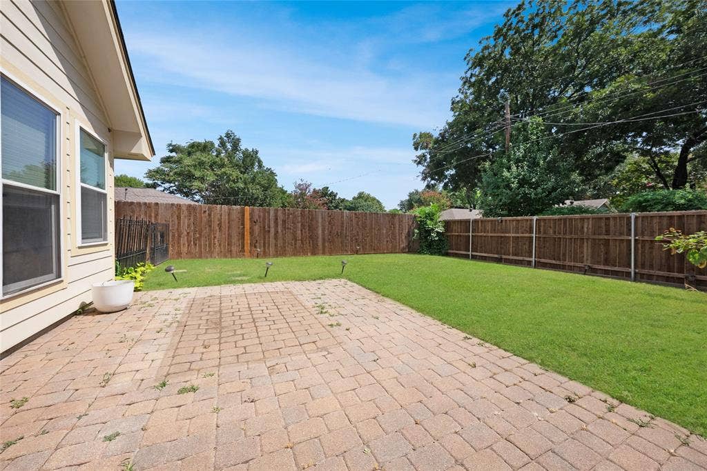 222 Gwendola Drive, McKinney, TX 75071 222 Gwendola Drive, McKinney, TX 75071
