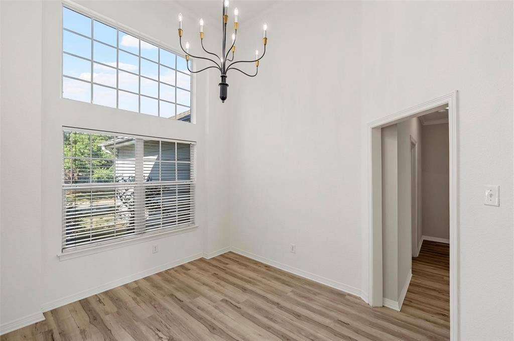 10100 Seville Court, Waco, TX 76708 10100 Seville Court, Waco, TX 76708