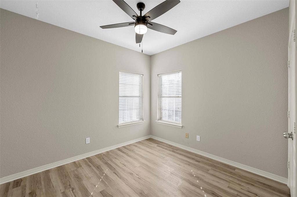 10100 Seville Court, Waco, TX 76708 10100 Seville Court, Waco, TX 76708