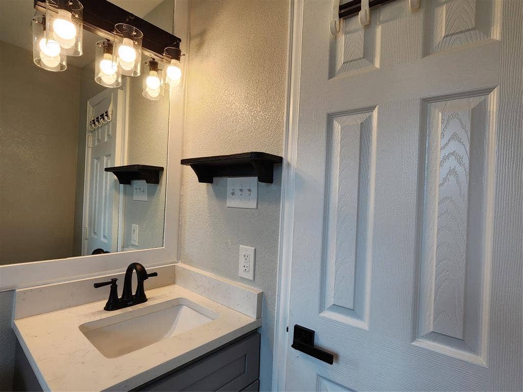 1212 Ridgeview Street, Mesquite, TX 75149 1212 Ridgeview Street, Mesquite, TX 75149