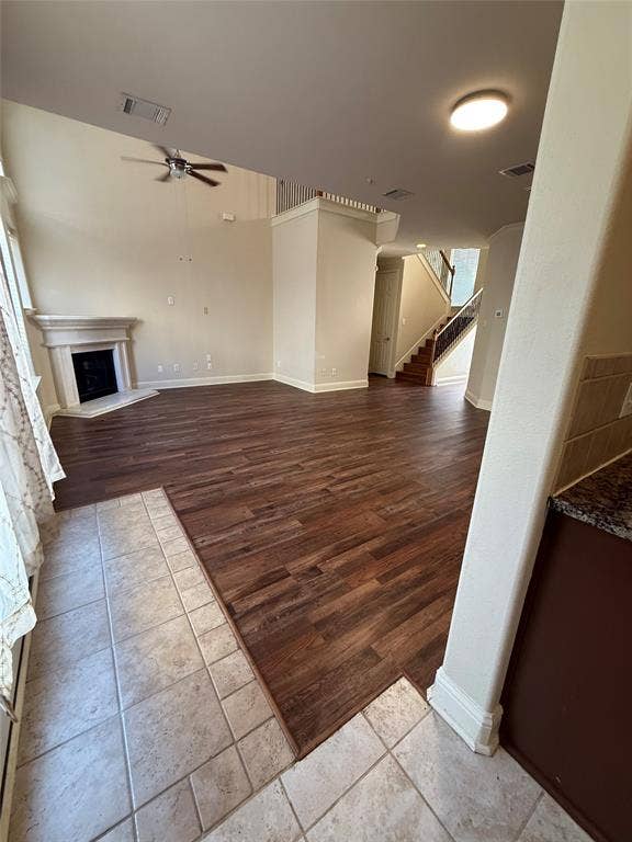 2525 Champagne Drive, Irving, TX 75038 2525 Champagne Drive, Irving, TX 75038
