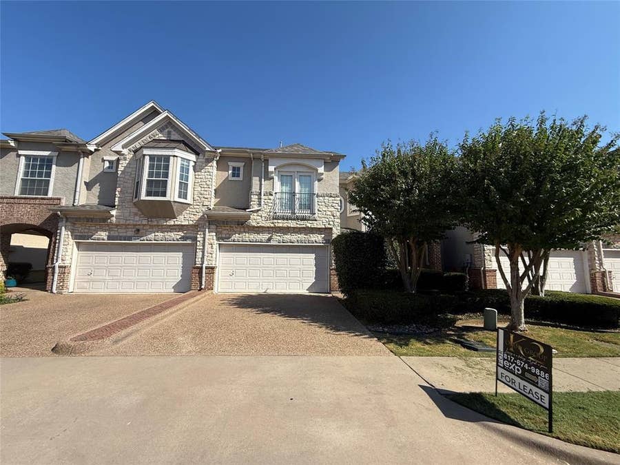 Property photo for 2525 Champagne Drive, Irving, TX