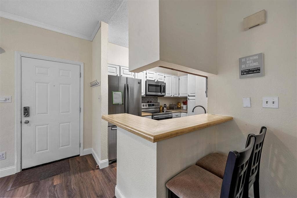 7151 Gaston Avenue, #1001, Dallas, TX 75214 7151 Gaston Avenue, #1001, Dallas, TX 75214