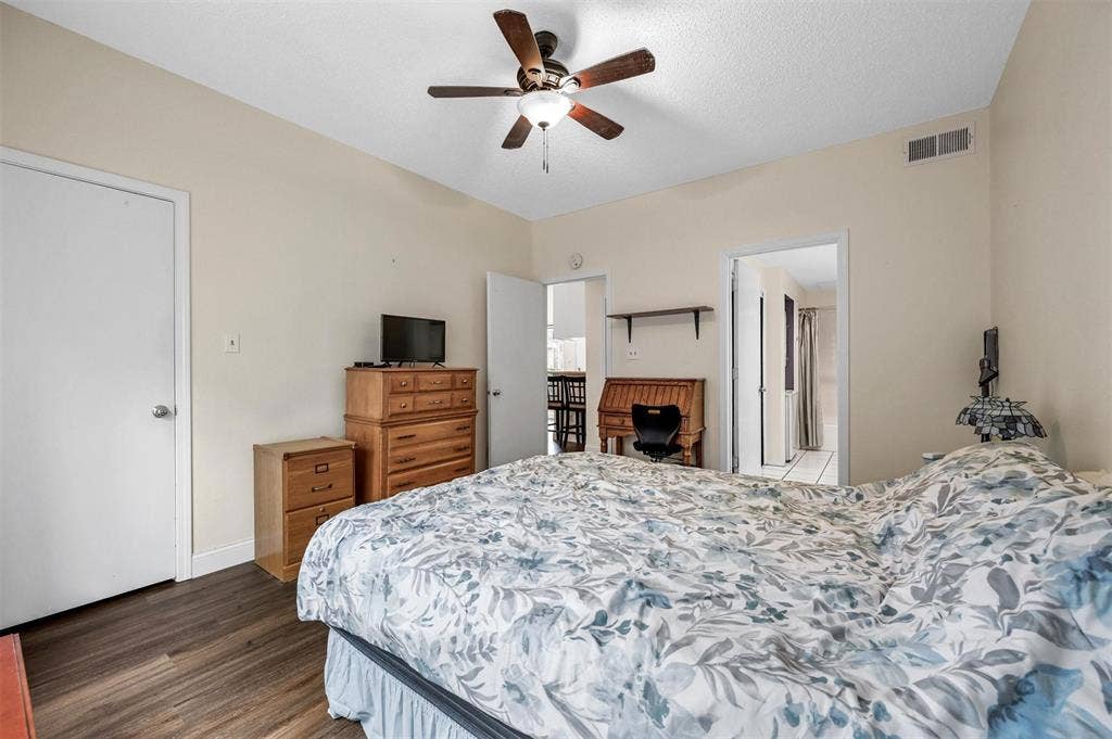 7151 Gaston Avenue, #1001, Dallas, TX 75214 7151 Gaston Avenue, #1001, Dallas, TX 75214