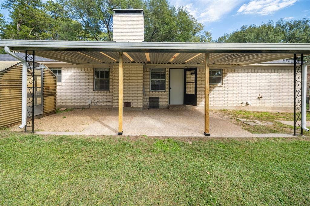 8307 Oxford Drive, Tyler, TX 75703 8307 Oxford Drive, Tyler, TX 75703