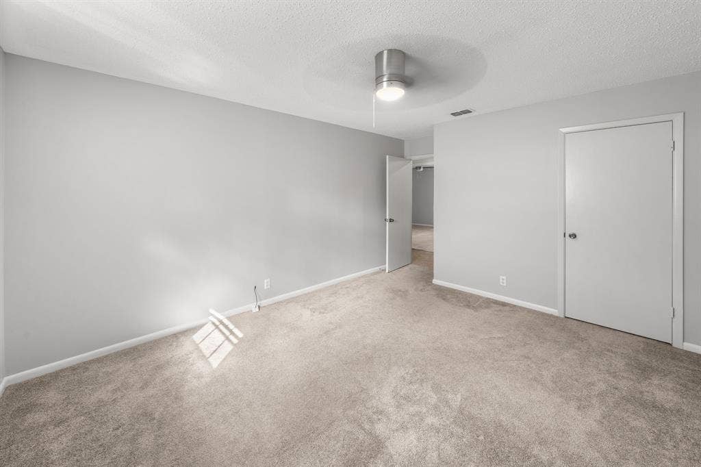8307 Oxford Drive, Tyler, TX 75703 8307 Oxford Drive, Tyler, TX 75703