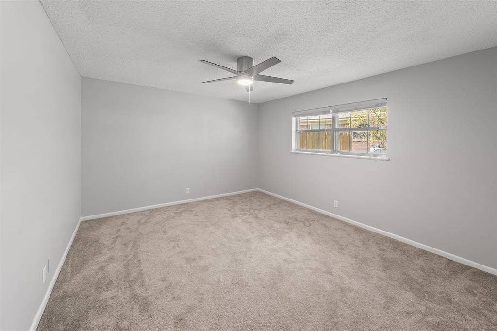 8307 Oxford Drive, Tyler, TX 75703 8307 Oxford Drive, Tyler, TX 75703