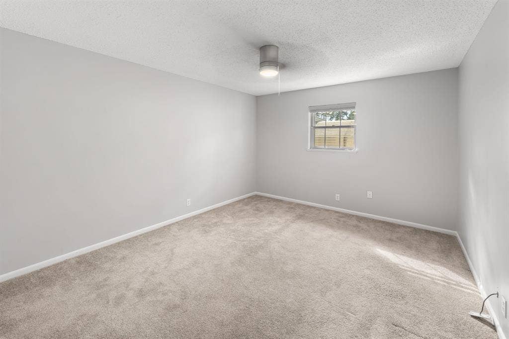 8307 Oxford Drive, Tyler, TX 75703 8307 Oxford Drive, Tyler, TX 75703