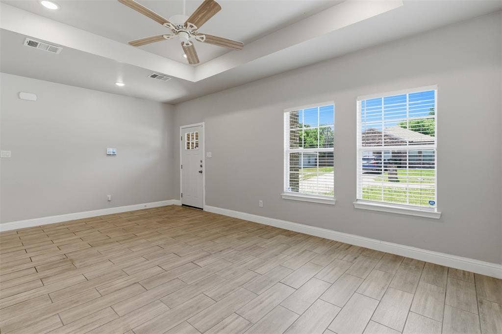 3614 Short Street, Greenville, TX 75401 3614 Short Street, Greenville, TX 75401
