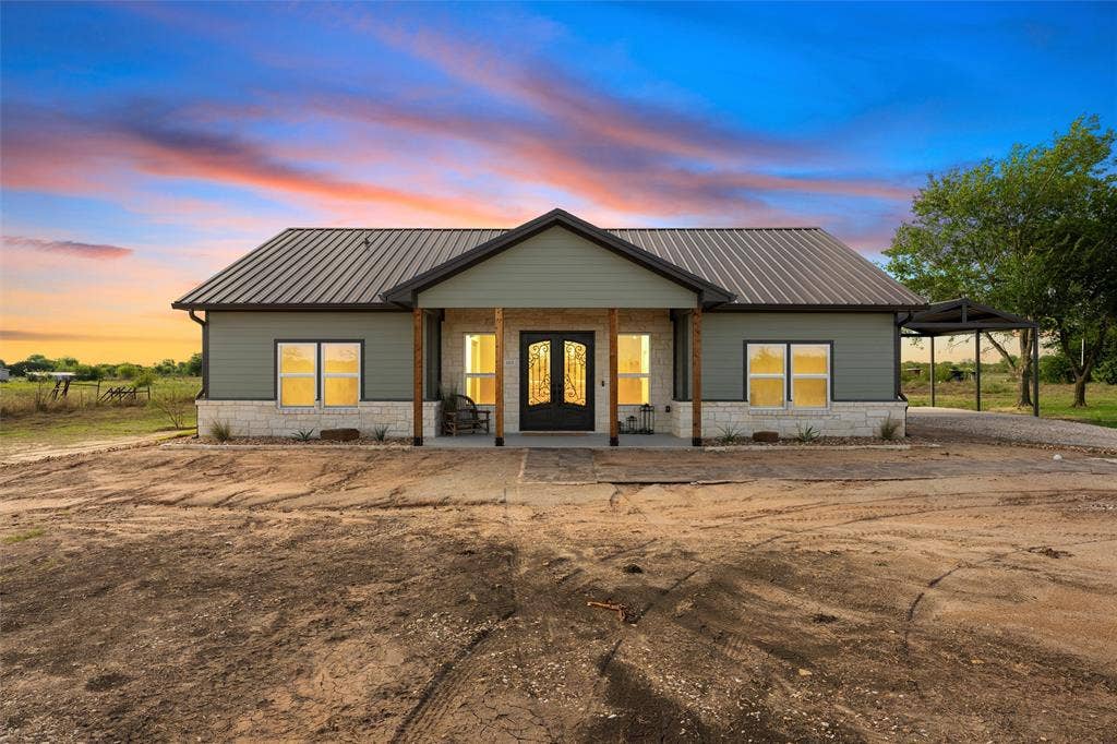 1025 Wyatt Lane, McGregor, TX 76657 1025 Wyatt Lane, McGregor, TX 76657