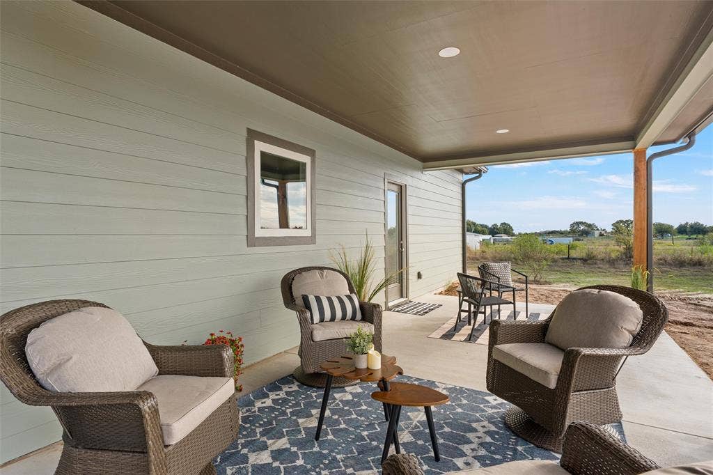 1025 Wyatt Lane, McGregor, TX 76657 1025 Wyatt Lane, McGregor, TX 76657