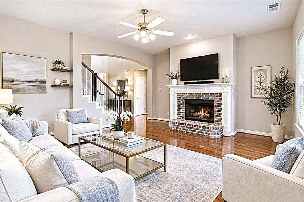 4136 Silverthorne Street, Richardson, TX 75082 Virtual staging