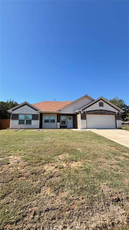 Property photo for 2212 Steepleridge Circle, Granbury, TX