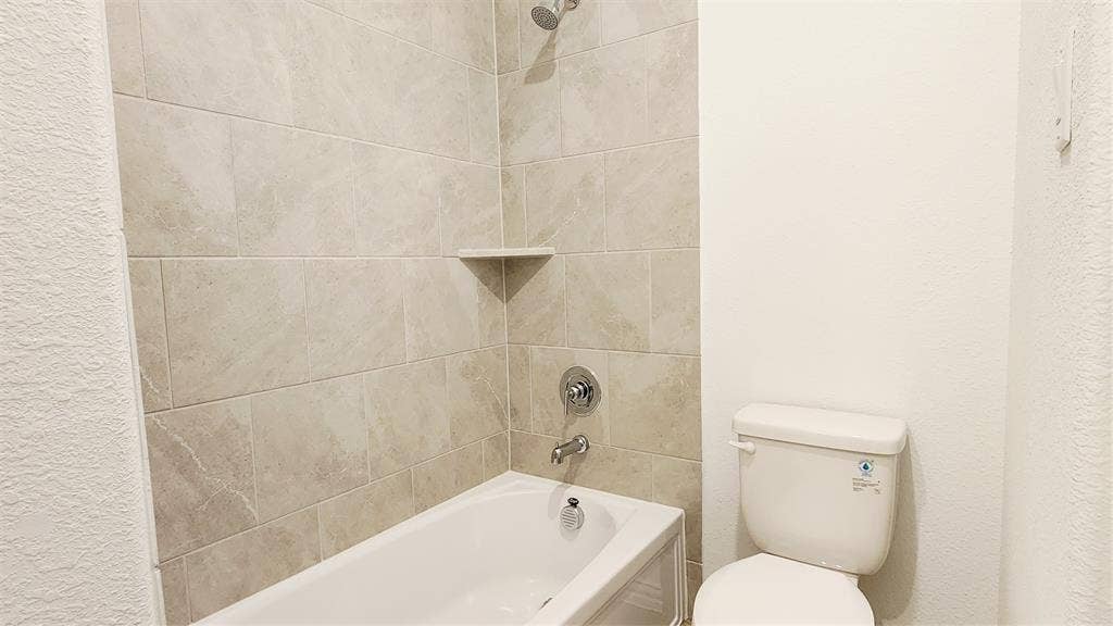 3105 Cottonwood Lane, McKinney, TX 75071 3105 Cottonwood Lane, McKinney, TX 75071