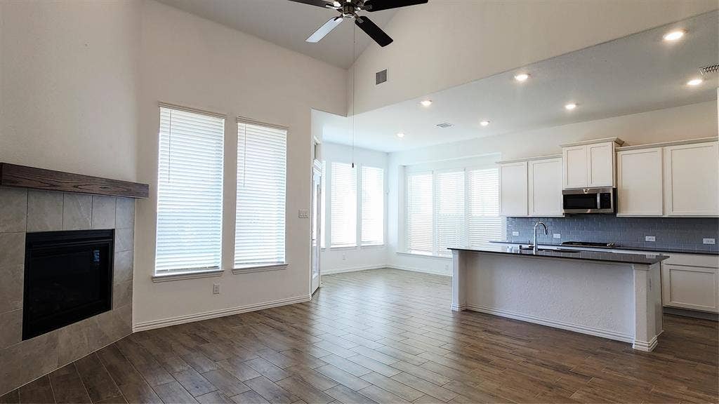 3105 Cottonwood Lane, McKinney, TX 75071 3105 Cottonwood Lane, McKinney, TX 75071