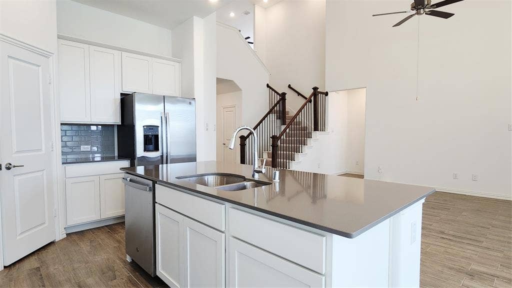 3105 Cottonwood Lane, McKinney, TX 75071 3105 Cottonwood Lane, McKinney, TX 75071