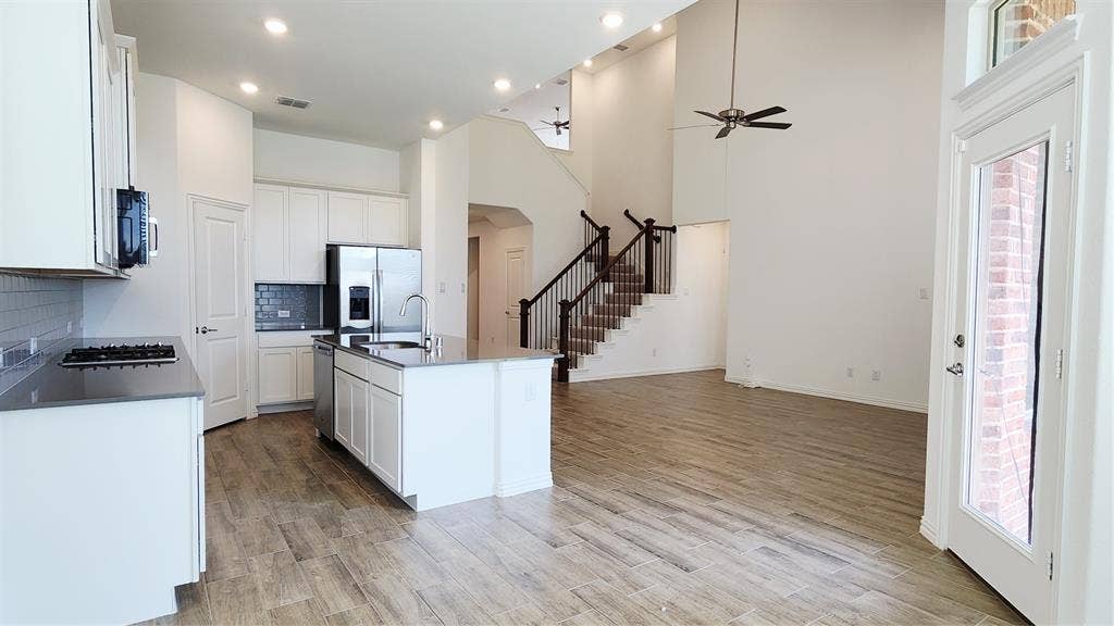 3105 Cottonwood Lane, McKinney, TX 75071 3105 Cottonwood Lane, McKinney, TX 75071