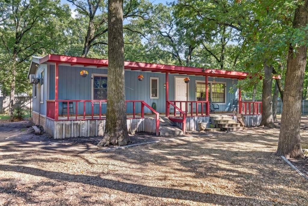 128 Butler Trail, Gun Barrel City, TX 75156