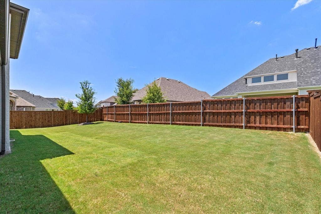 2260 Rainforest Drive, Prosper, TX 75078 2260 Rainforest Drive, Prosper, TX 75078